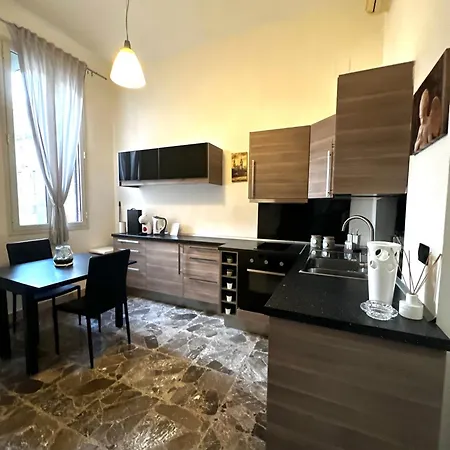 Lägenhet Civico 12 *