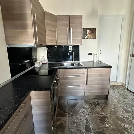 Civico 12 Apartment